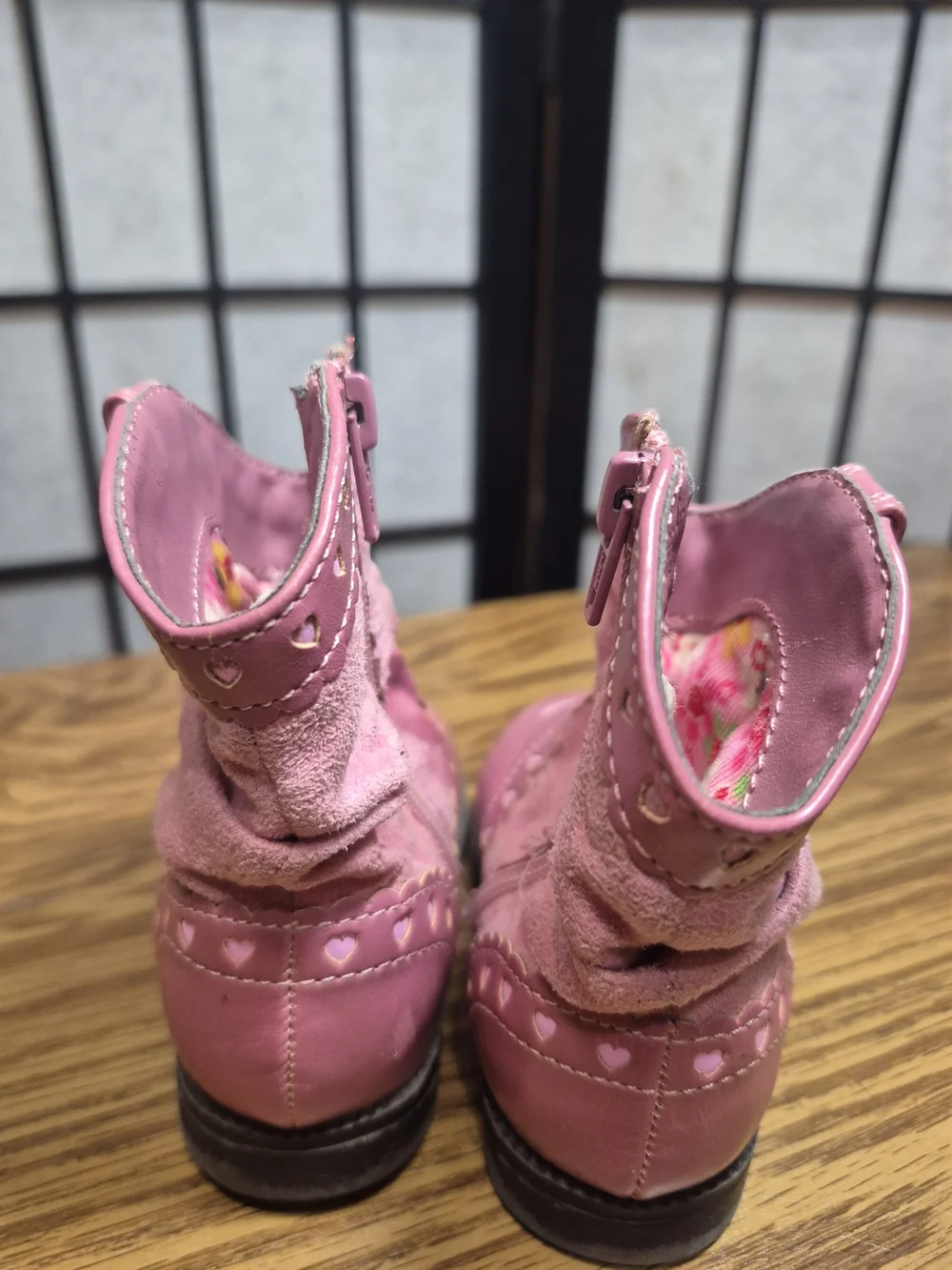 Girls' Pink Heart Trim Cowboy Boots SIZE 4
